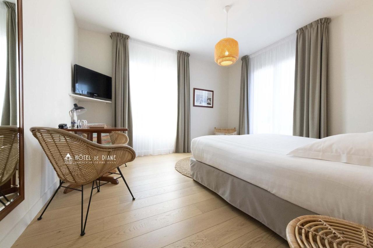 Hotel De Diane Sables-dʼOr-les-Pins Esterno foto