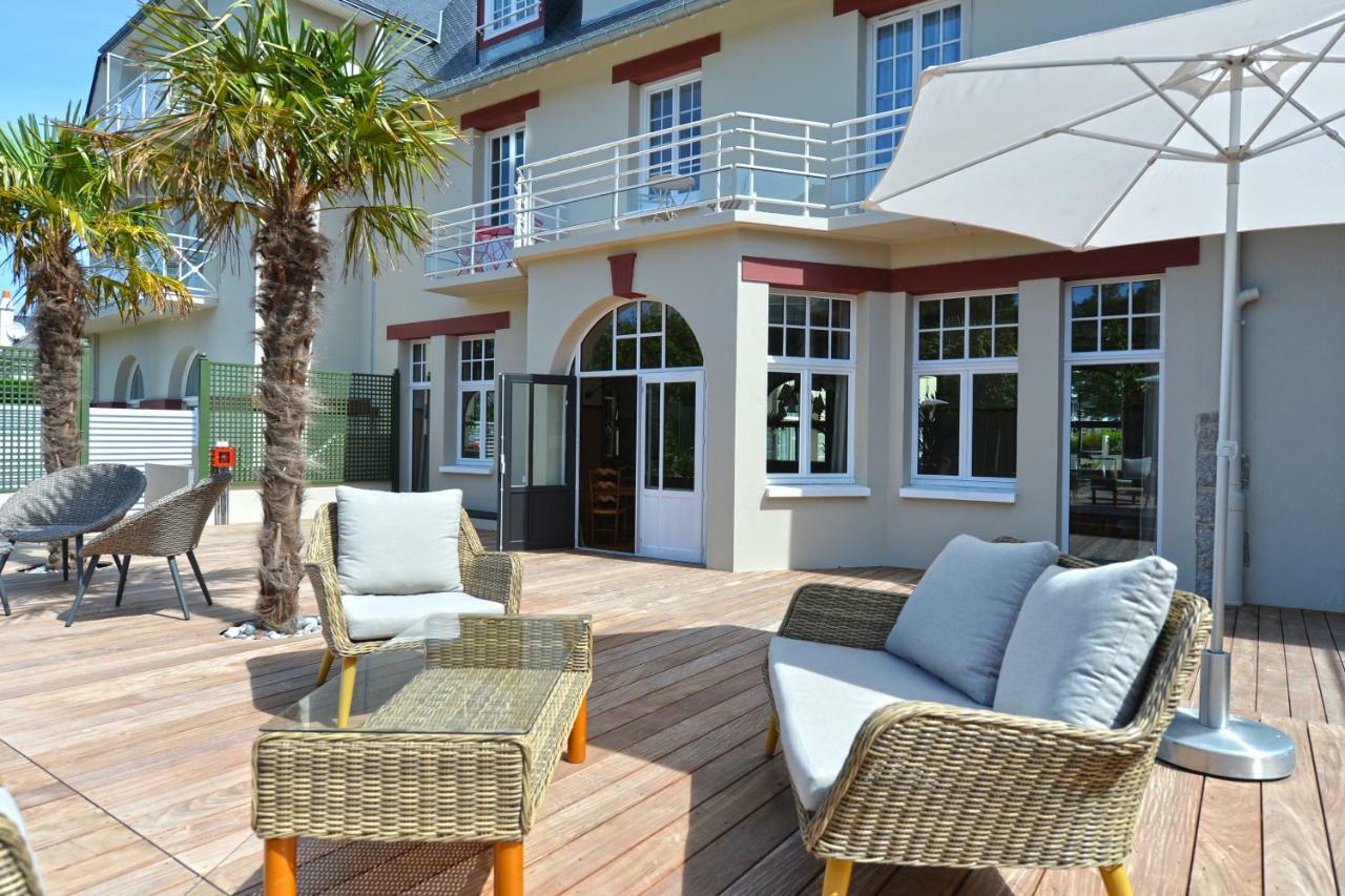Hotel De Diane Sables-dʼOr-les-Pins Esterno foto